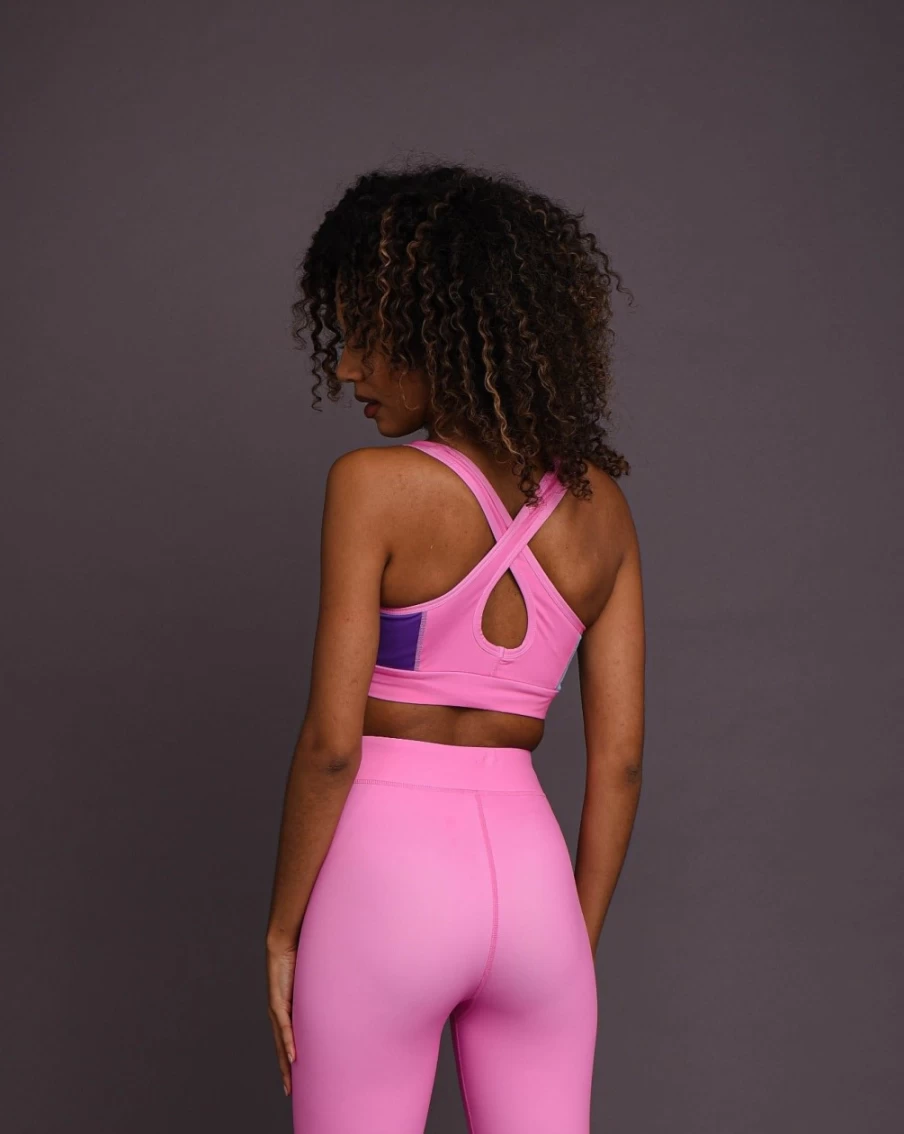 OOSC Women's So Fetch Pink Medium Support Crossback Sports Bra for Workouts