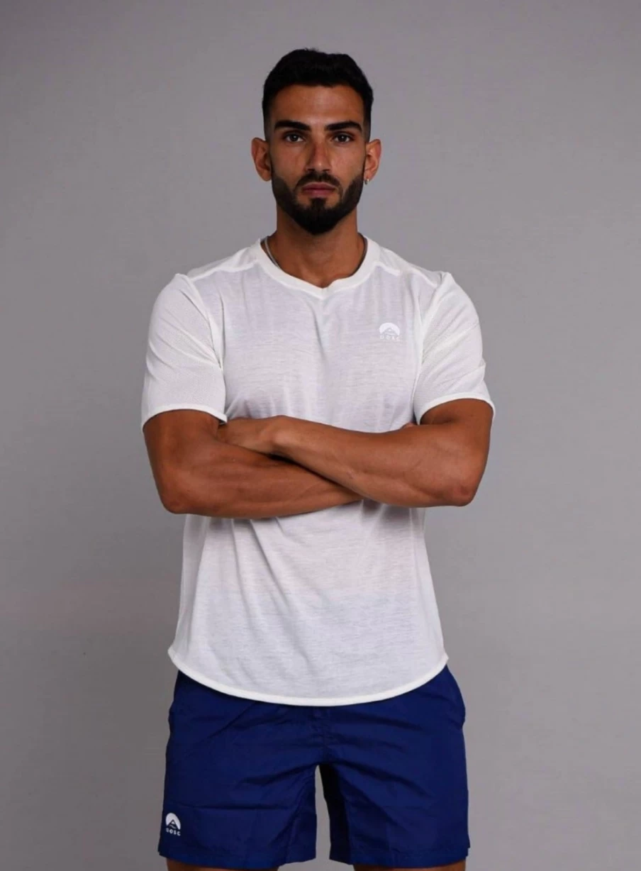 OOSC Men's Performance Gym T-Shirt - Breathable Workout Tee for Training & Fitness - White Athletic Shirt